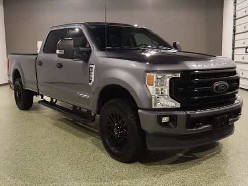 Used 2022 Ford F350 XLT w/ Black Appearance Package image 1