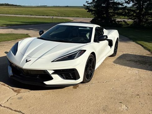Used 2020 Chevrolet Corvette Stingray Premium Conv w/ 3LT Preferred Equipment Group RWD image 2