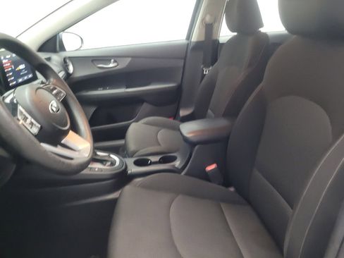 Used 2021 Kia Forte LXS FWD image 17
