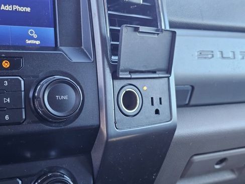 Certified 2022 Ford F250 XLT w/ XLT Premium Package image 18