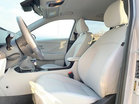 Used 2025 Hyundai Kona SEL image 27