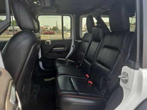 Used 2018 Jeep Wrangler Unlimited Rubicon AWD/4WD image 22