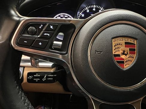 Used 2018 Porsche Panamera 4 w/ Premium Package Plus image 17