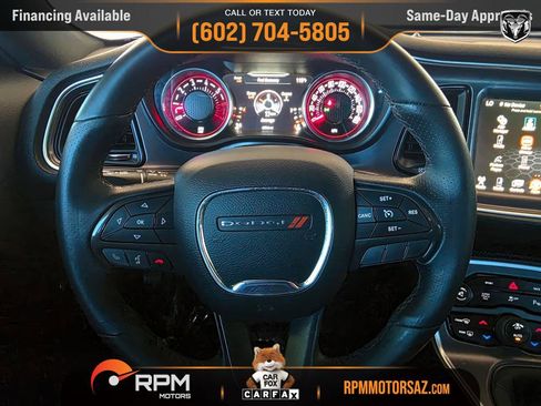 Used 2016 Dodge Challenger R/T Scat Pack RWD image 11