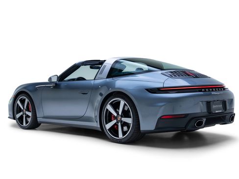 Used 2026 Porsche 911 Targa 4S AWD/4WD image 30