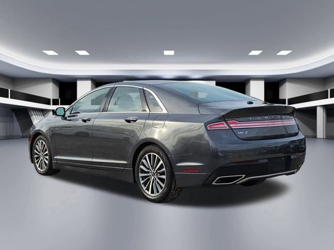 Used 2019 Lincoln MKZ Reserve image 4