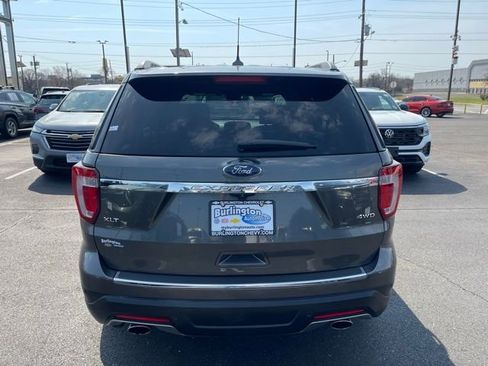 Used 2018 Ford Explorer XLT w/ Equipment Group 201A image 6