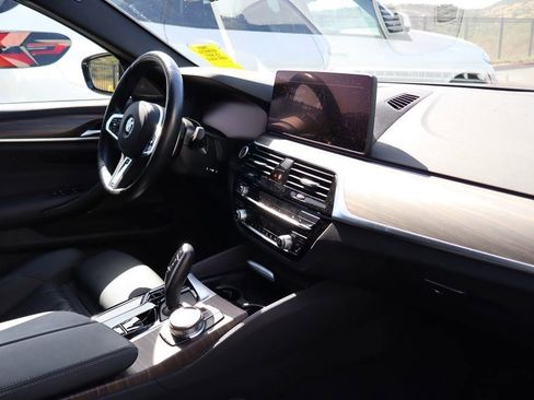 Used 2023 BMW 540i w/ M Sport Package RWD image 6