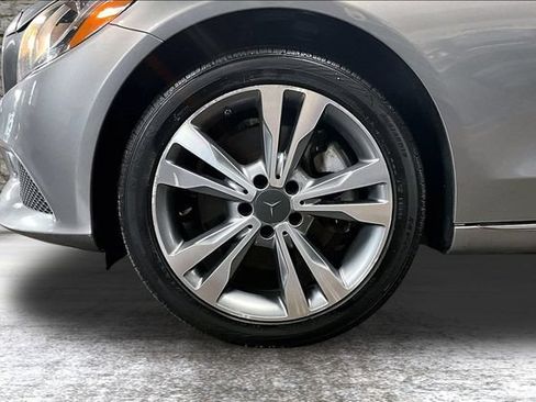 Used 2016 Mercedes-Benz C 300 4MATIC Sedan image 30
