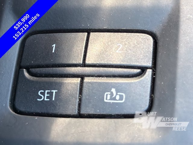 Used 2023 GMC Yukon AT4 w/ AT4 Premium Package AWD/4WD image 30