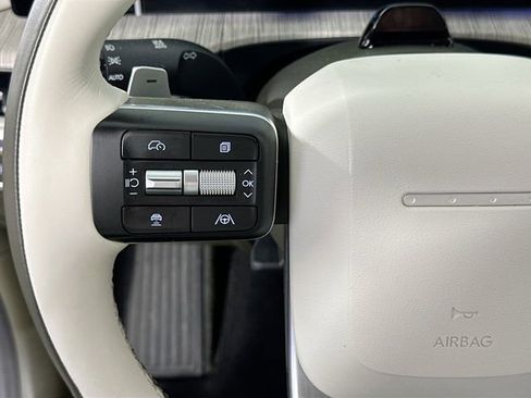 Used 2025 Hyundai Santa Fe Calligraphy AWD/4WD image 24