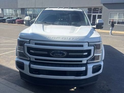 Used 2022 Ford F250 Lariat w/ Lariat Ultimate Package image 5