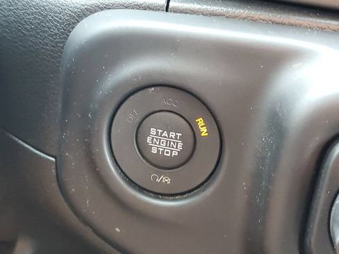 Used 2021 Jeep Wrangler Unlimited Sport AWD/4WD image 24