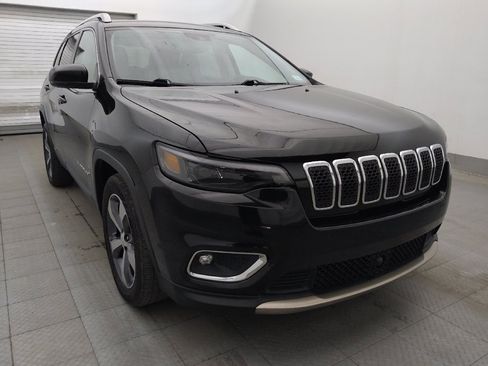 Used 2019 Jeep Cherokee Limited w/ Technology Group FWD image 13