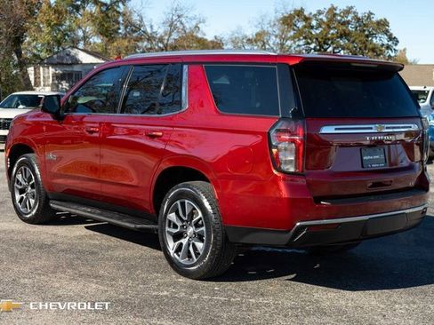 Used 2022 Chevrolet Tahoe LT w/ Luxury Package image 9