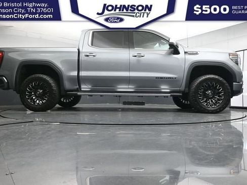 Used 2024 GMC Sierra 1500 Denali w/ Technology Package AWD/4WD image 34