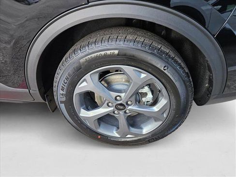 New 2025 Ford Escape ST-Line w/ Equipment Group 301A image 10