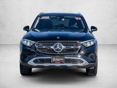 Used 2023 Mercedes-Benz GLC 300 4MATIC image 2