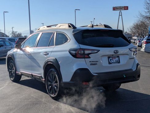 Used 2024 Subaru Outback Onyx Edition image 8