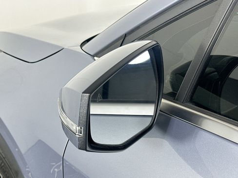 Used 2023 Kia Sportage EX image 16