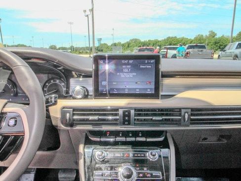 Used 2022 Lincoln Corsair AWD w/ Equipment Group 101A image 28