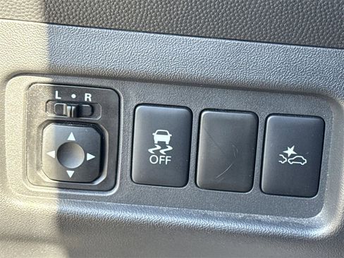 Used 2024 Mitsubishi Mirage ES image 36