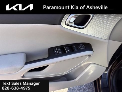 New 2025 Kia Soul LX image 22