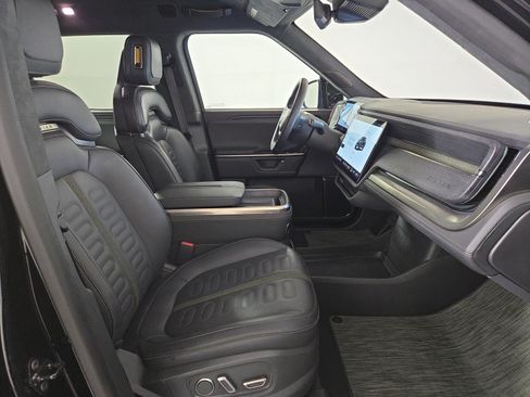 Used 2025 Rivian R1T Adventure AWD/4WD image 23