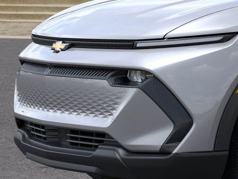 New 2026 Chevrolet Equinox EV LT w/ Comfort Package image 13