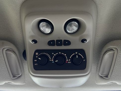 Used 2004 Chevrolet Tahoe LT w/ LT Preferred Equipment Group image 19