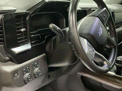 Used 2023 Chevrolet Silverado 1500 LT Trail Boss image 14