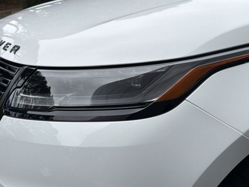 Used 2026 Land Rover Range Rover Velar Dynamic SE image 11