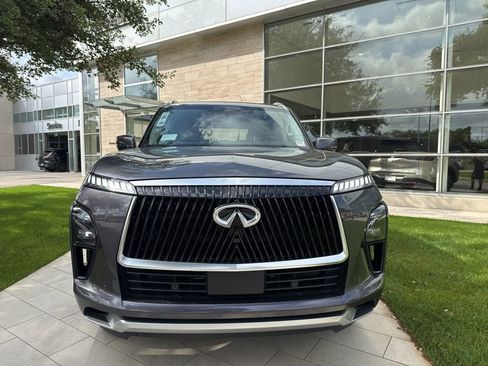 Certified 2026 INFINITI QX80 Pure AWD/4WD image 2