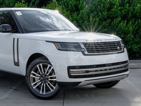 New 2026 Land Rover Range Rover Long Wheelbase SE AWD/4WD image 9