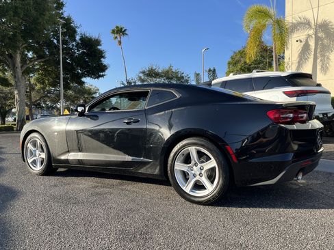 Used 2023 Chevrolet Camaro LT image 3