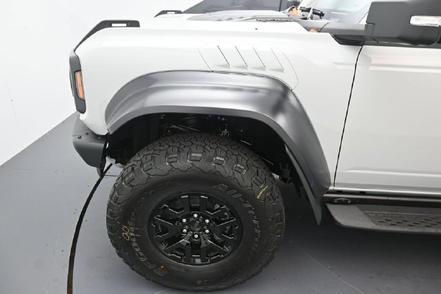 New 2026 Ford Bronco Raptor AWD/4WD image 9