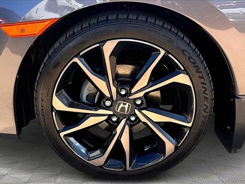 Used 2019 Honda Civic Sport image 8