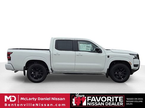 New 2026 Nissan Frontier SV w/ All-Weather Content Package AWD/4WD image 6