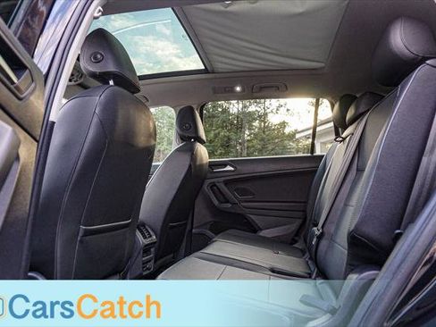 Used 2019 Volkswagen Tiguan SEL image 19