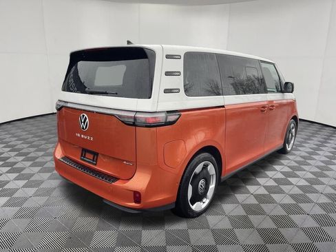 New 2025 Volkswagen ID. Buzz Pro S Plus image 5