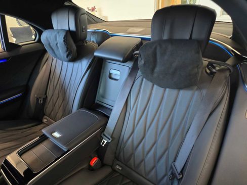 New 2025 Mercedes-Benz S 63 AMG S image 18