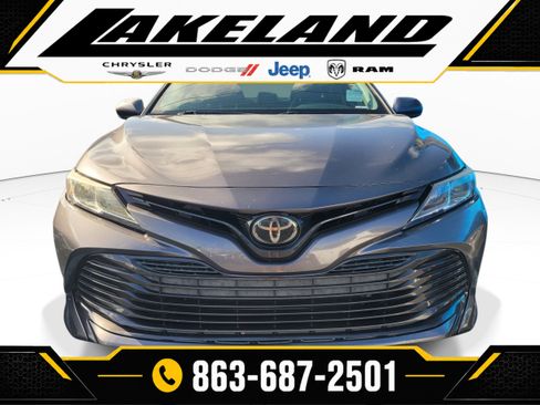 Used 2019 Toyota Camry LE FWD image 2