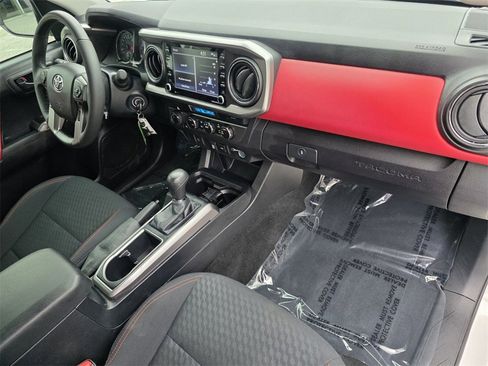 Used 2021 Toyota Tacoma SR5 image 31