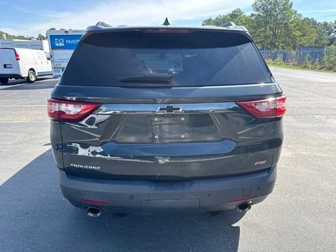 Used 2020 Chevrolet Traverse RS w/ LPO, Floor Liner Package FWD image 4
