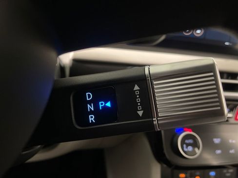 New 2026 Hyundai Tucson Blue SE image 24