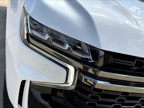 Used 2021 Chevrolet Tahoe Z71 image 27