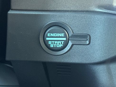 New 2026 Ford Bronco 2-Door AWD/4WD image 22