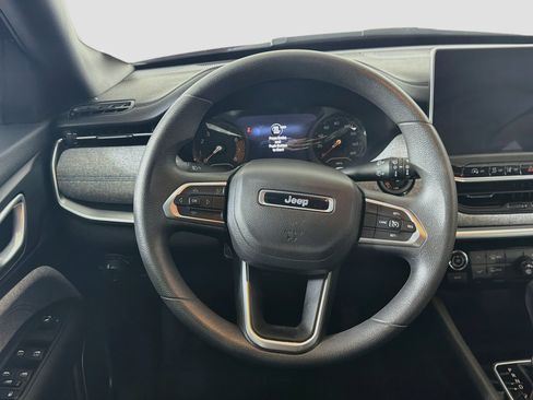 Used 2024 Jeep Compass Sport AWD/4WD image 17