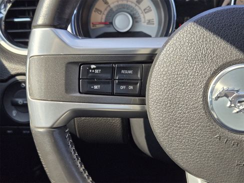 Used 2010 Ford Mustang GT image 25