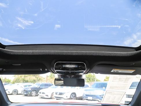Certified 2026 Mercedes-Benz GLC 300 4MATIC image 13